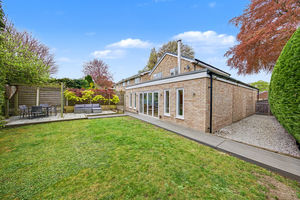 Upland Rise Walton